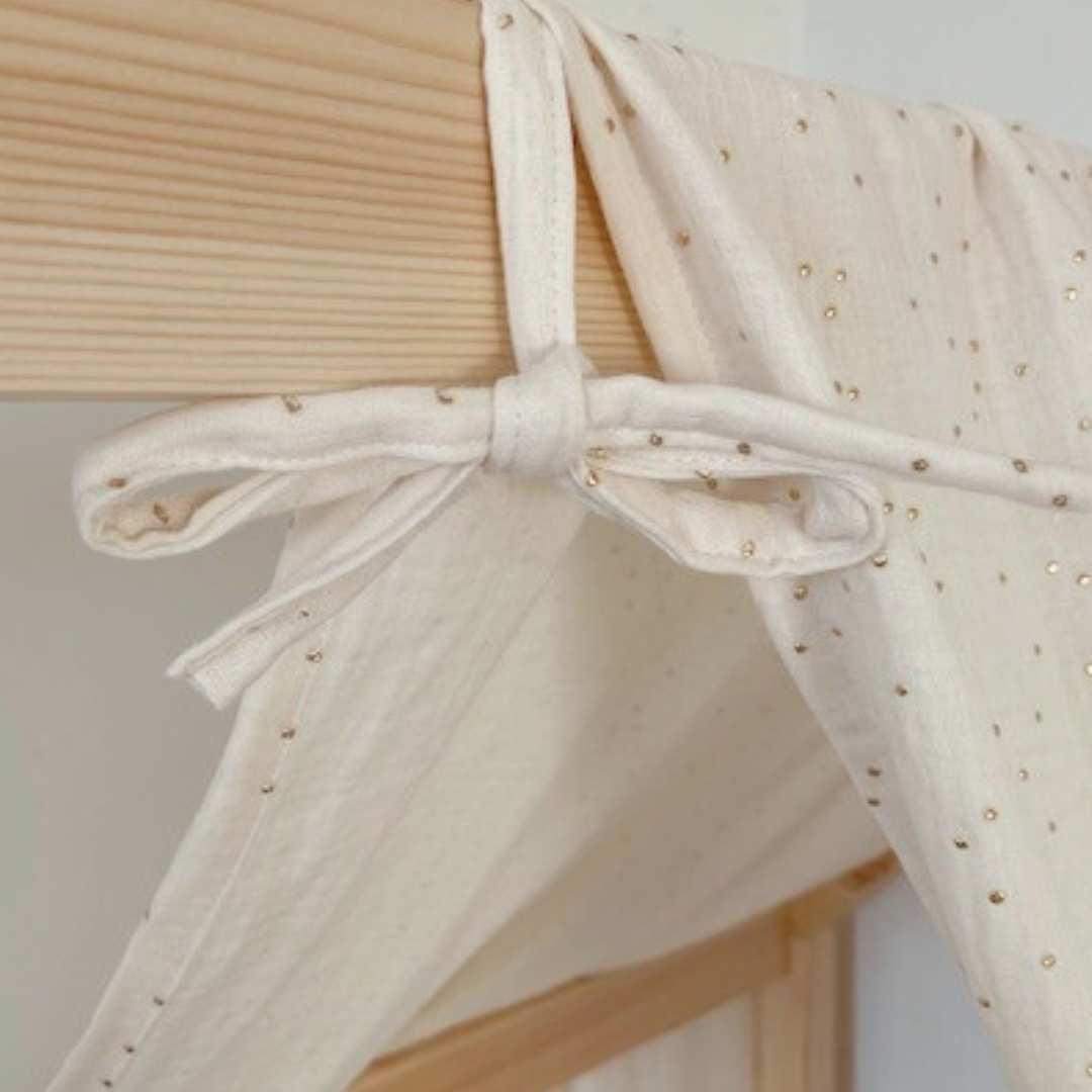 Ciel de lit cabane Ecru pois dorés en stock