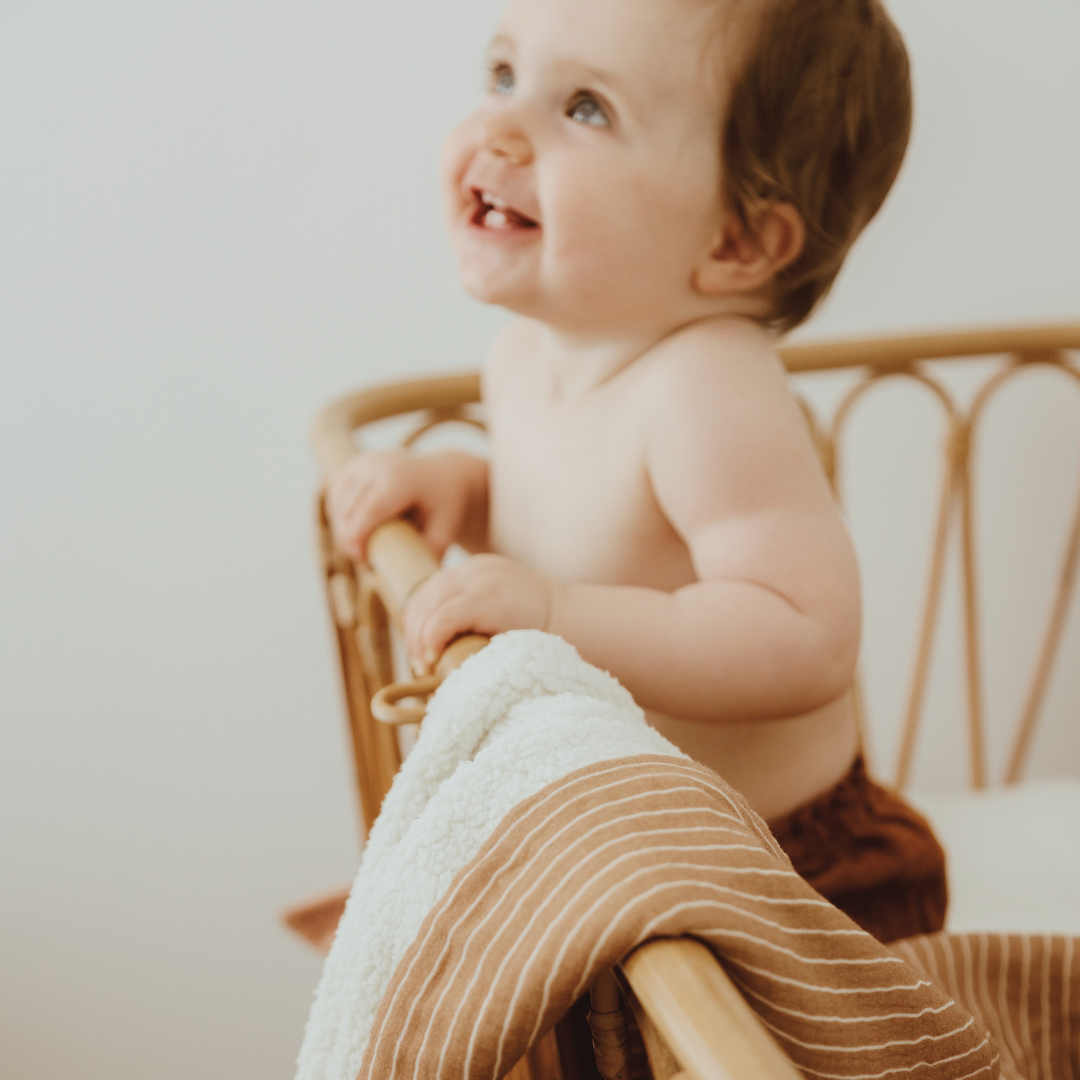 Couverture enfant rayures fines