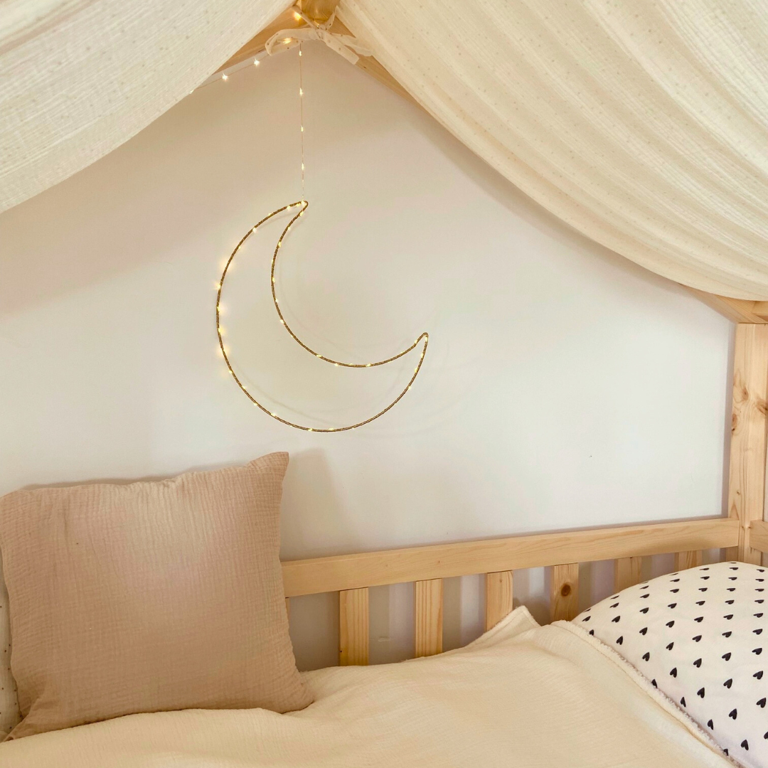 Pack lit cabane + ciel de lit + pochette + guirlande lune