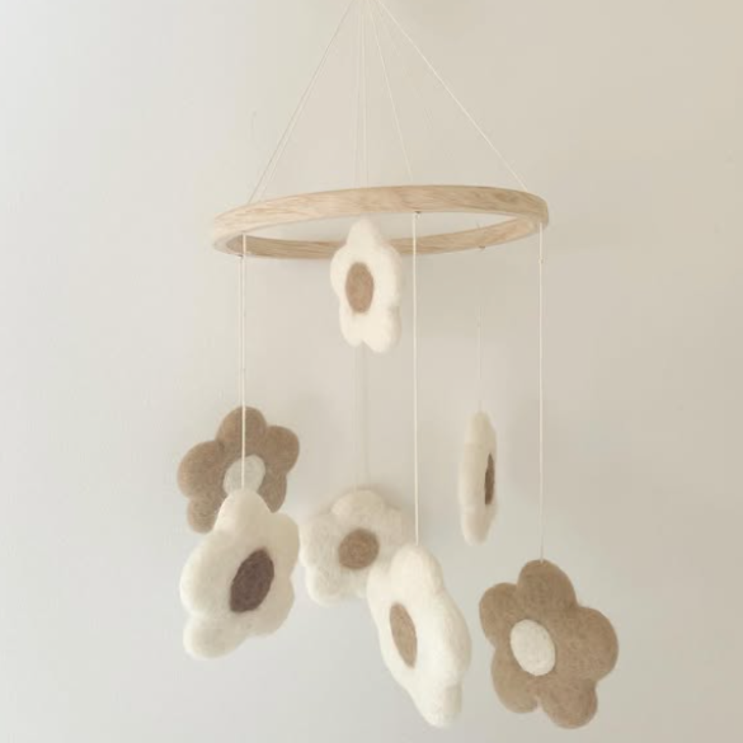 Mobile feutrine fleurs