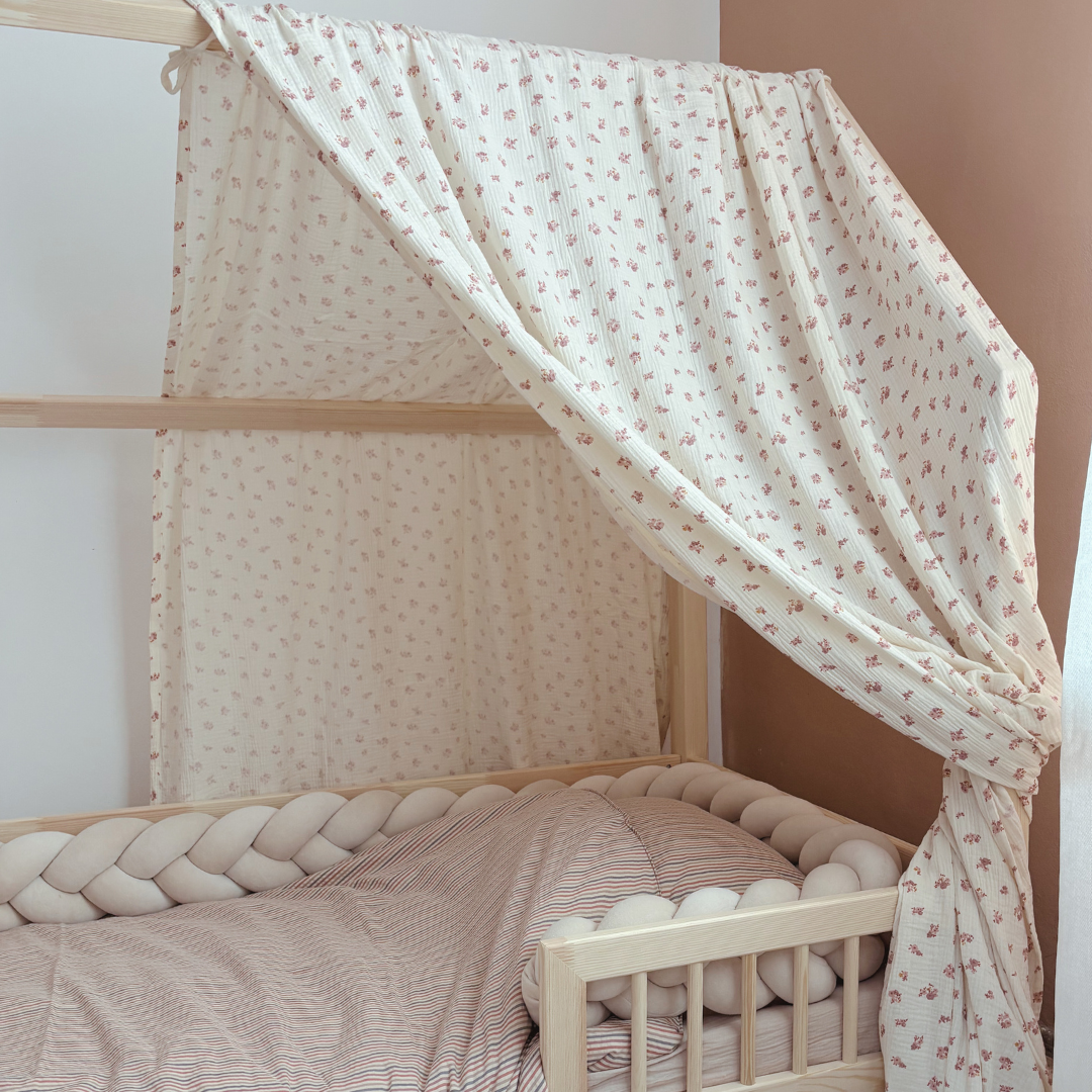 Ciel de lit cabane fleuri HAVA