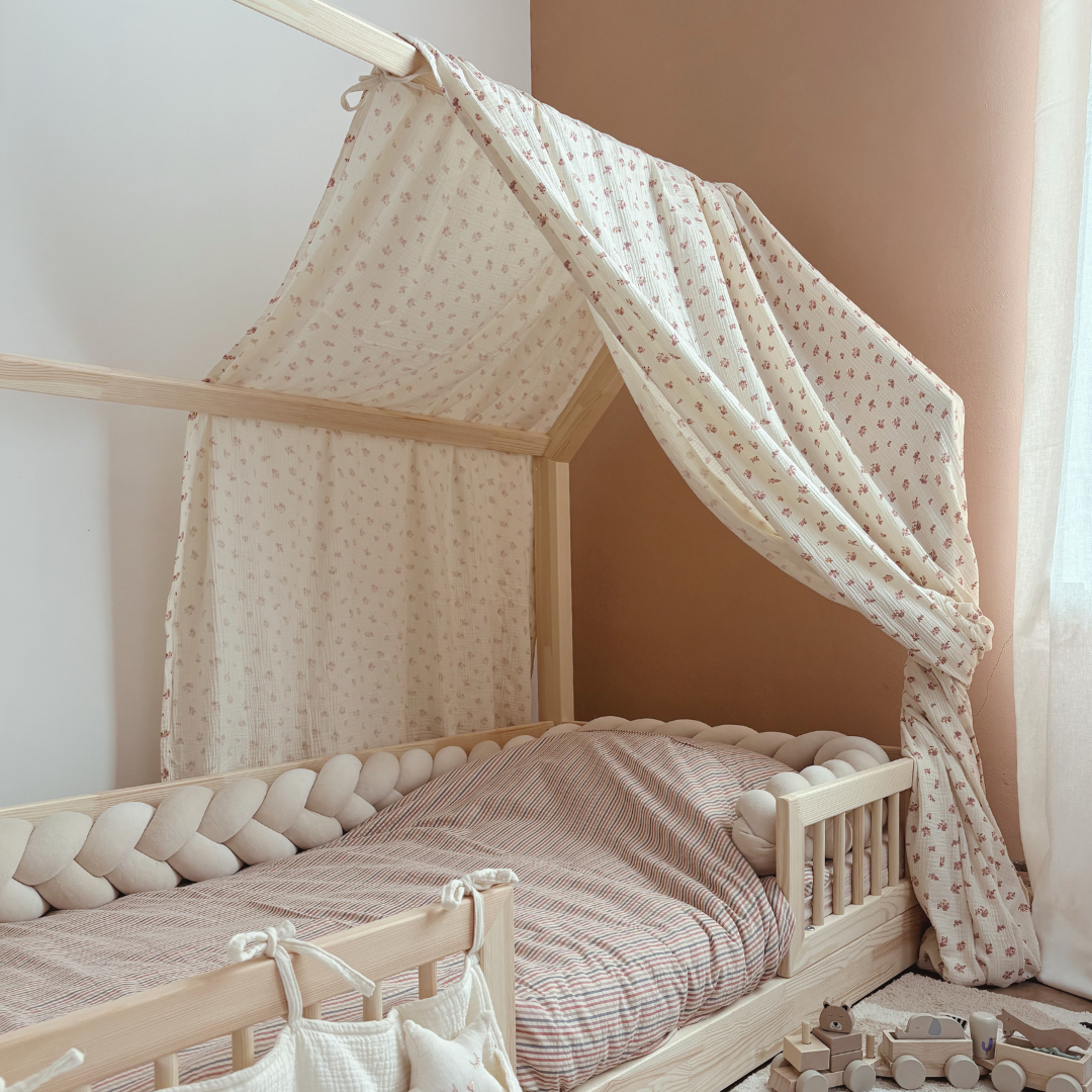 Ciel de lit cabane fleuri HAVA