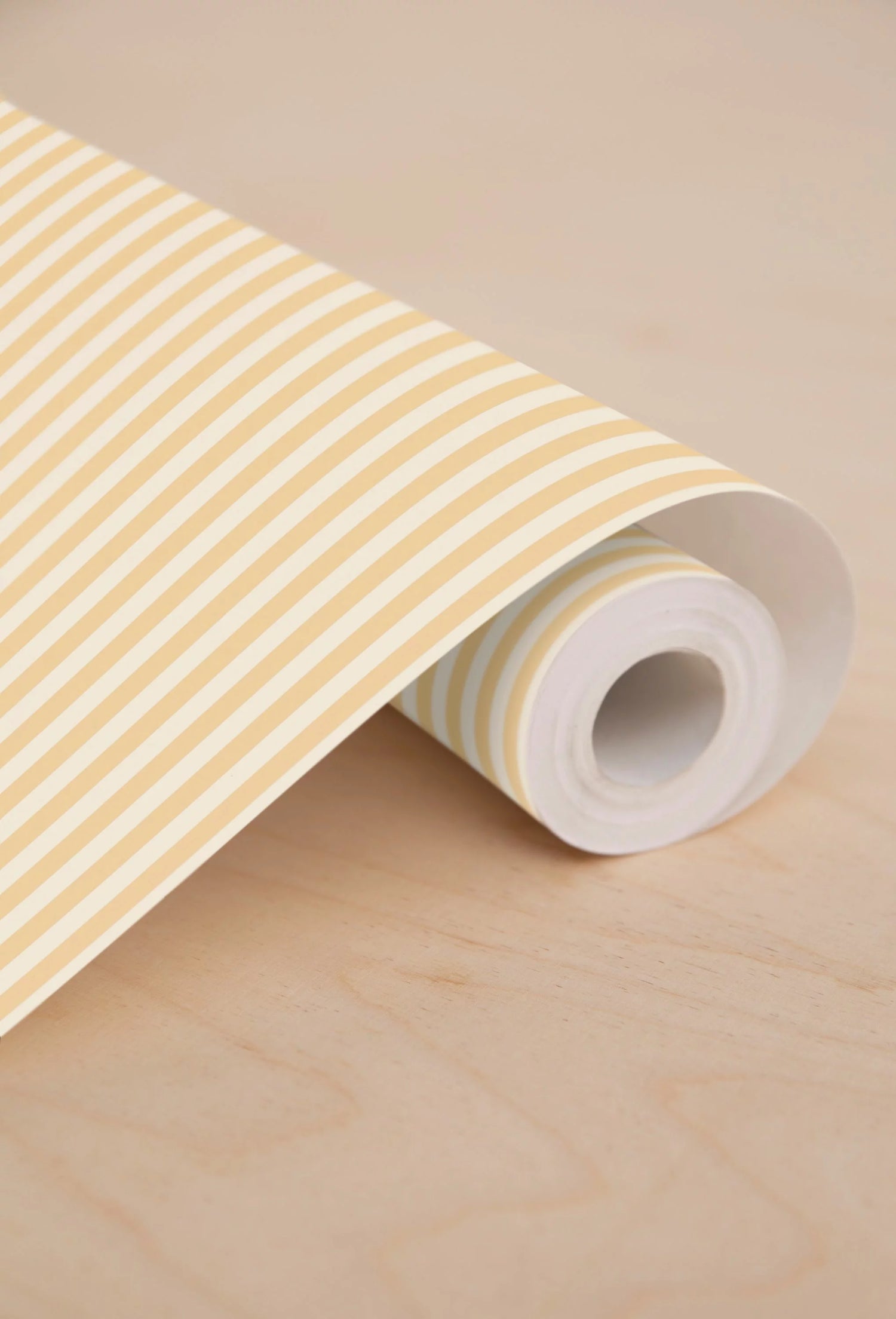 Papier peint enfant rayé