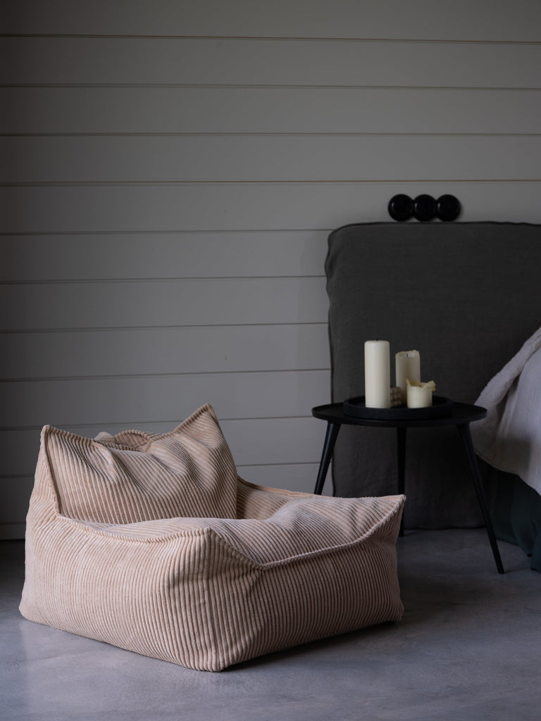 Beige fluwelen fauteuil