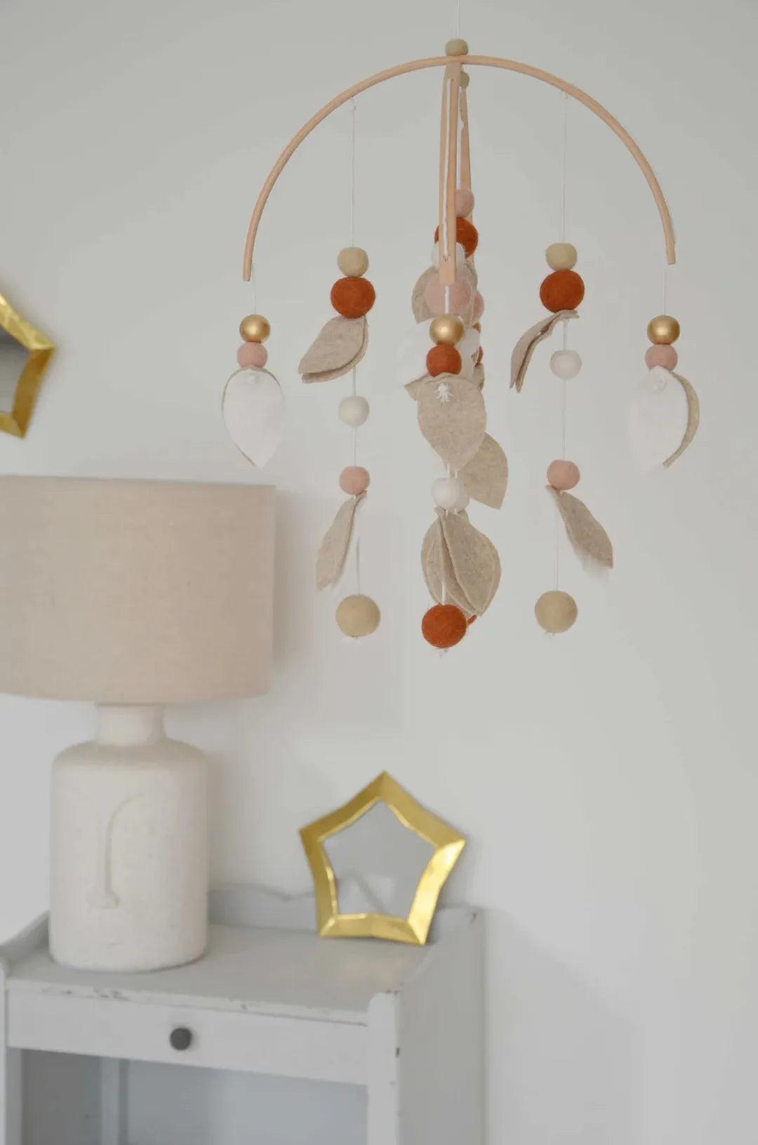 Mobile fait-main Beige & blanc
