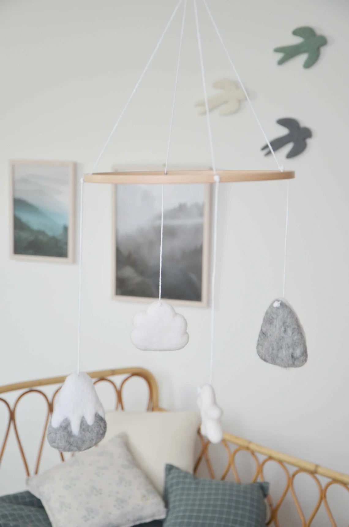 Mobile Montessori Montagne, nuage & étoile