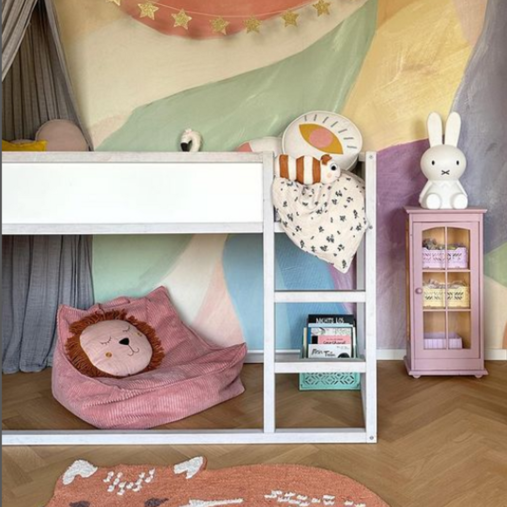 7 idées pour personnaliser le lit Kura d'Ikea pour une chambre d'enfant