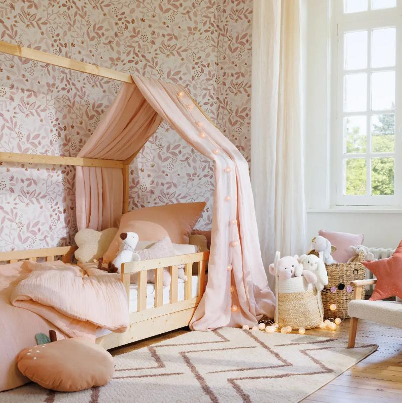 Ciel de lit cabane Atmosphera : réinventez le lit de votre enfant !