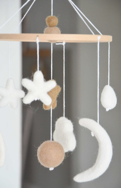 Mobile Montessori Beige, camel &amp; blanc
