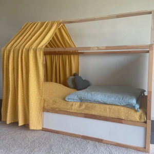 Mosterdgele cabana hemelbed