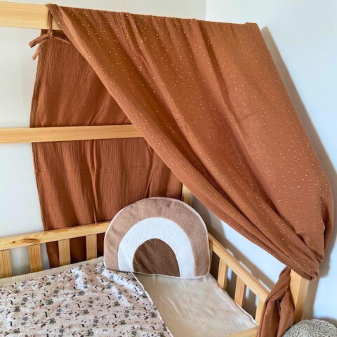 Ciel de lit cabane Caramel pois dorés