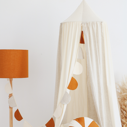 Ciel de lit bébé Beige &amp; écru - Fait main