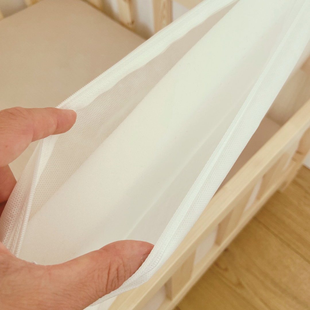 Panier à langer + matelas + housse bouclette