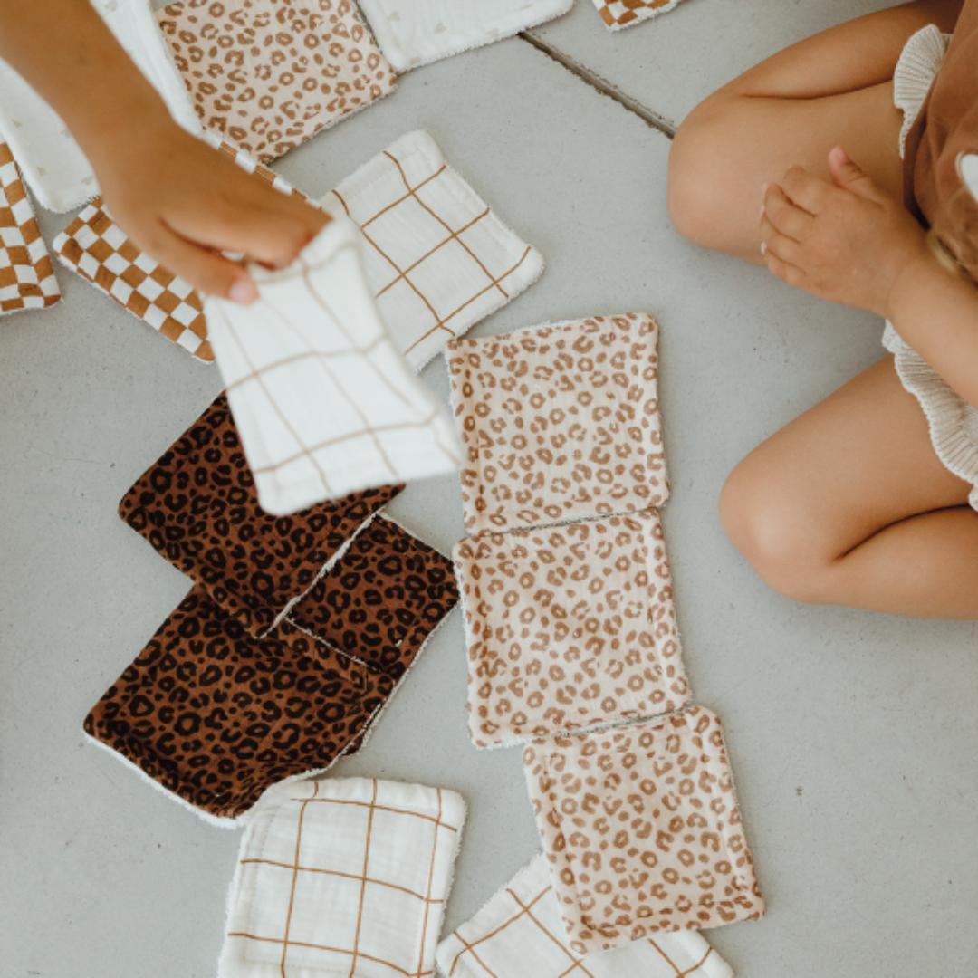 Lot de 4 lingettes lavables bébé Léopard