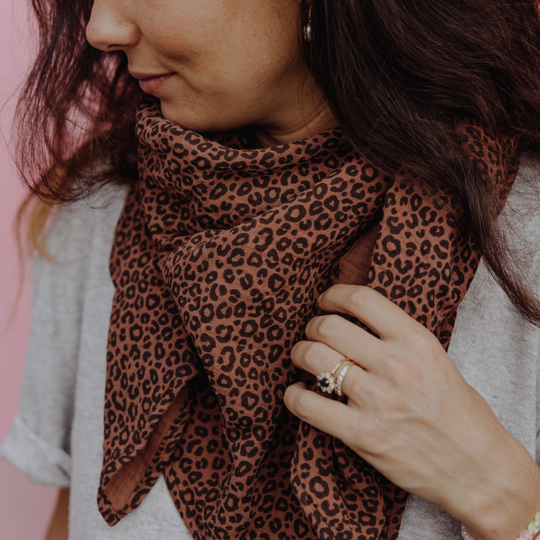 Foulard Léopard marron