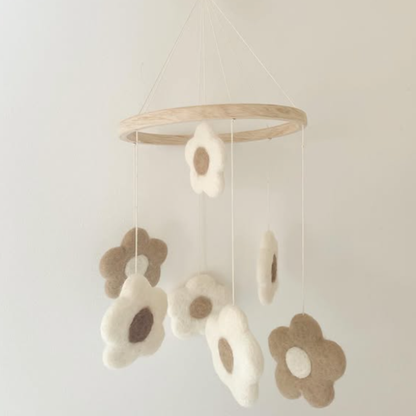 Mobile feutrine fleurs