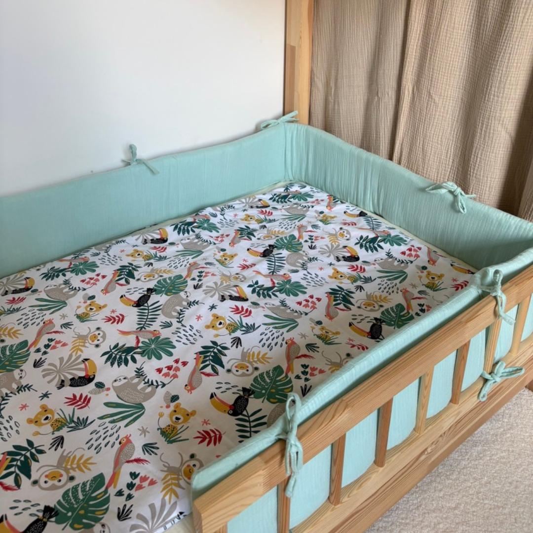 Tour de lit cabane double gaze vert menthe