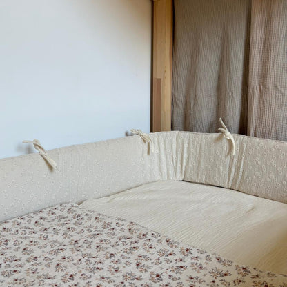 Tour de lit cabane Broderie anglaise Ecru