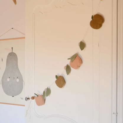 Slinger voor kinderkamer - Oker &amp;amp; Wit