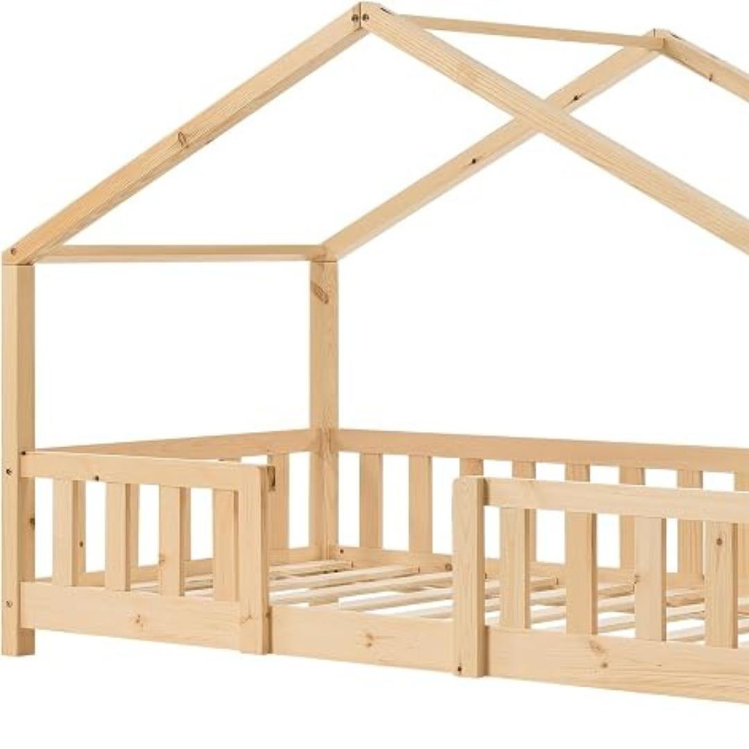 Lit cabane avec barrière + matelas 70x140cm - Bois naturel