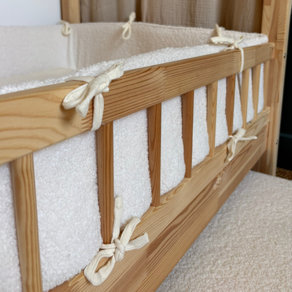 Tour de lit cabane tissu bouclette écru
