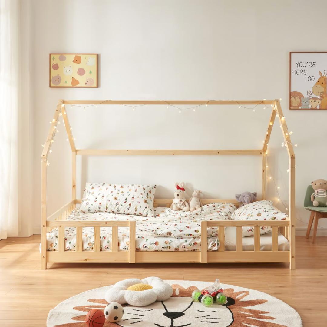 Grand lit cabane double avec barrière - 120x200cm - Bois naturel