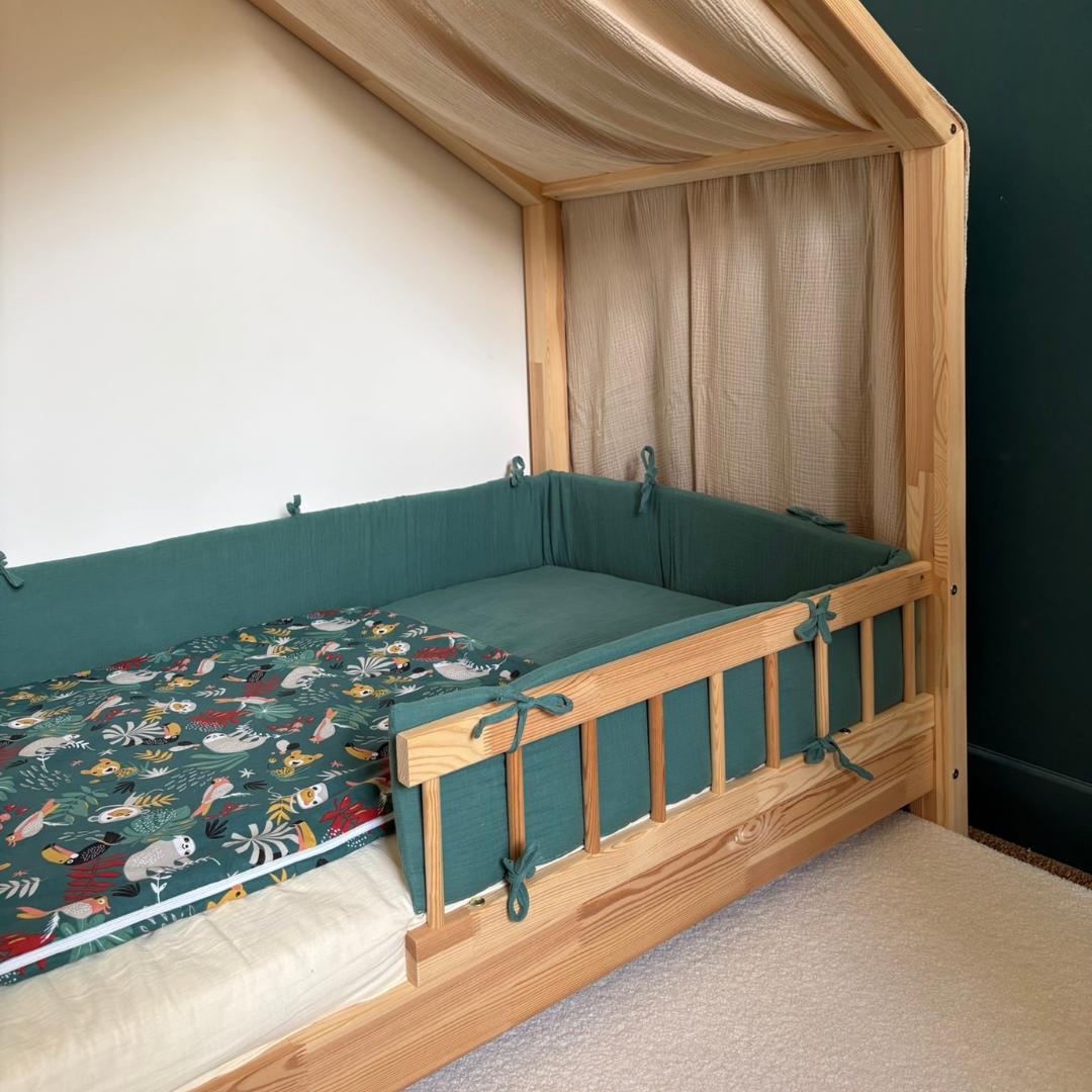 Tour de lit cabane double gaze vert eucalyptus
