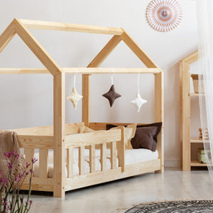 Grand lit cabane Montessori avec barrière 140x200cm
