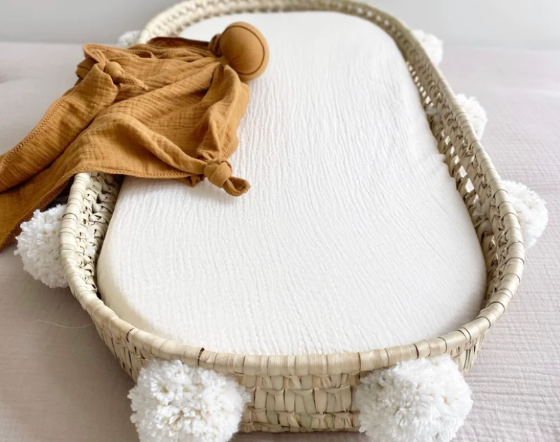 Panier à langer housse double gaze Ecru & pompons dorés