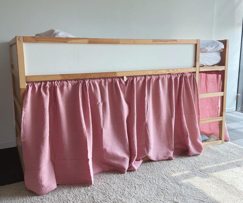 Rideaux lit Kura Ikea Rose à pois dorés