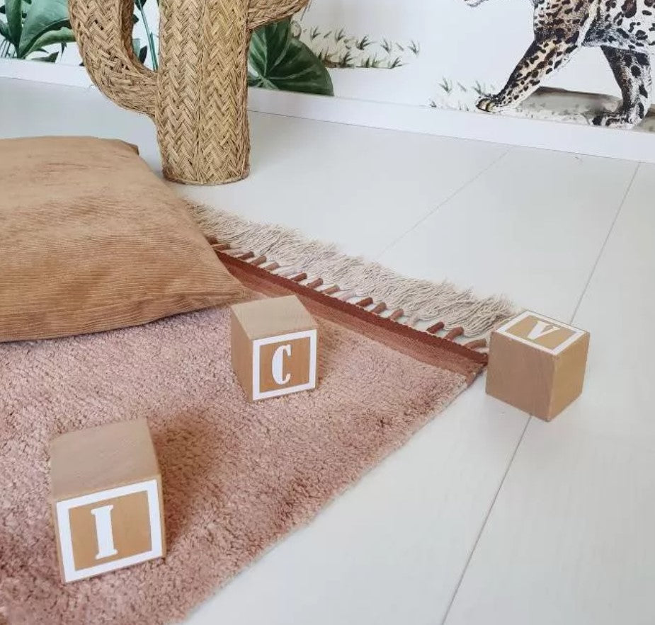 Tapis enfant rose