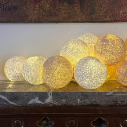 Guirlande lumineuse boule Beige &amp; Blanc