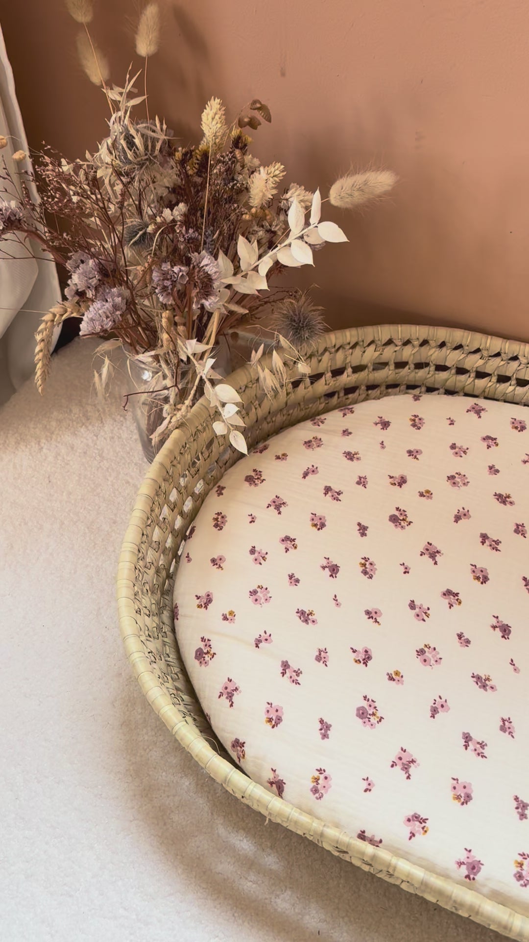 Panier à langer + matelas + housse double gaze fleurie Hava