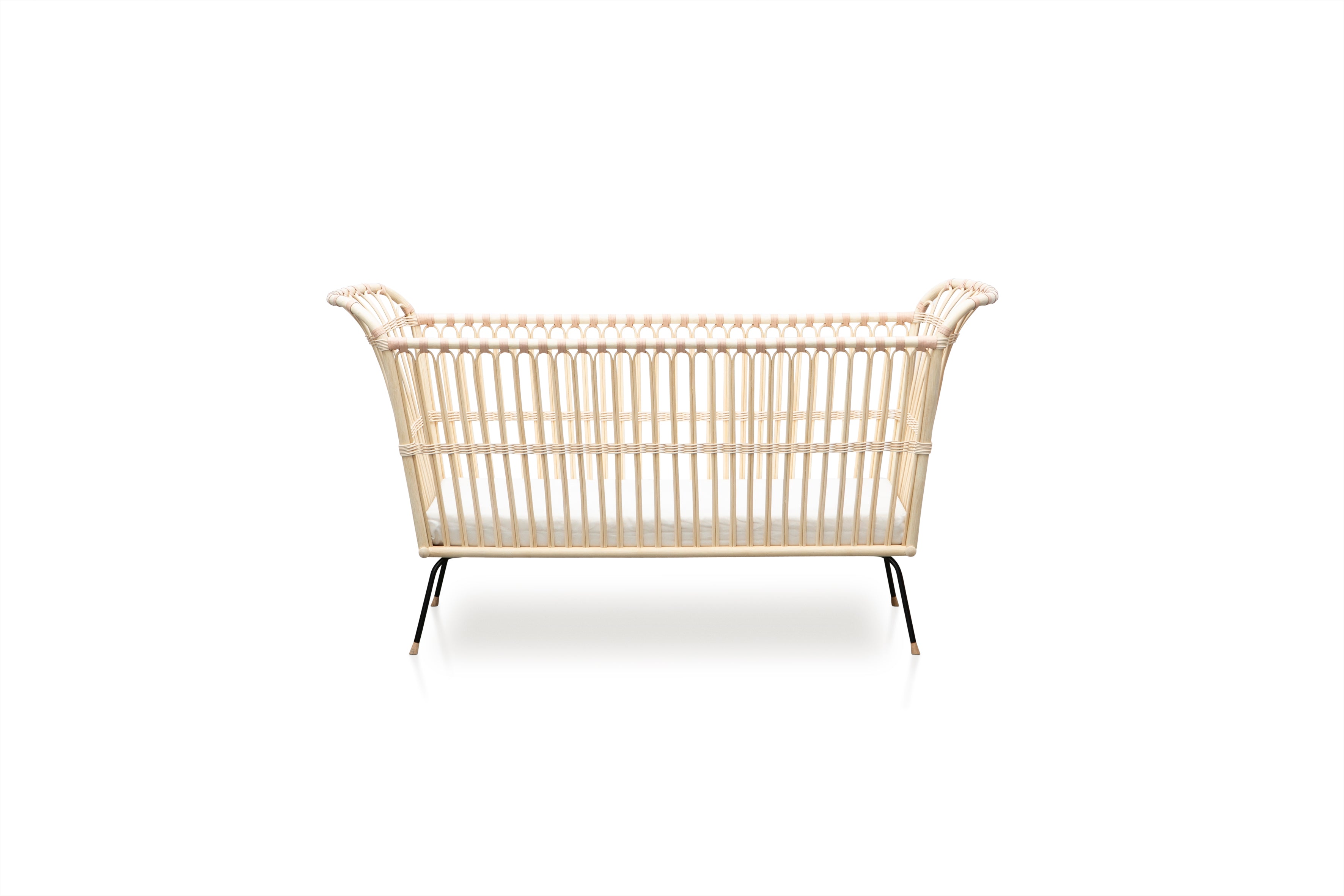 Lit bébé en rotin Frederick - Cuir