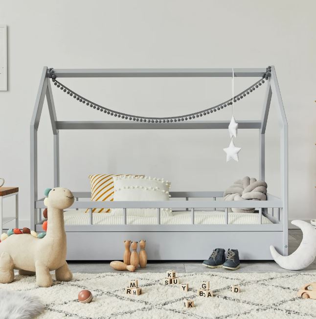 Grijs kajuitbed met uitneembare barrière