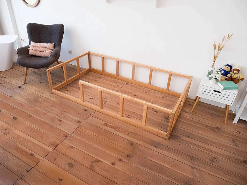 Lit Montessori au sol en bois