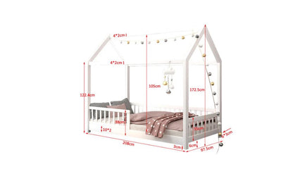 Lit cabane en bois blanc avec barrière de sécurité