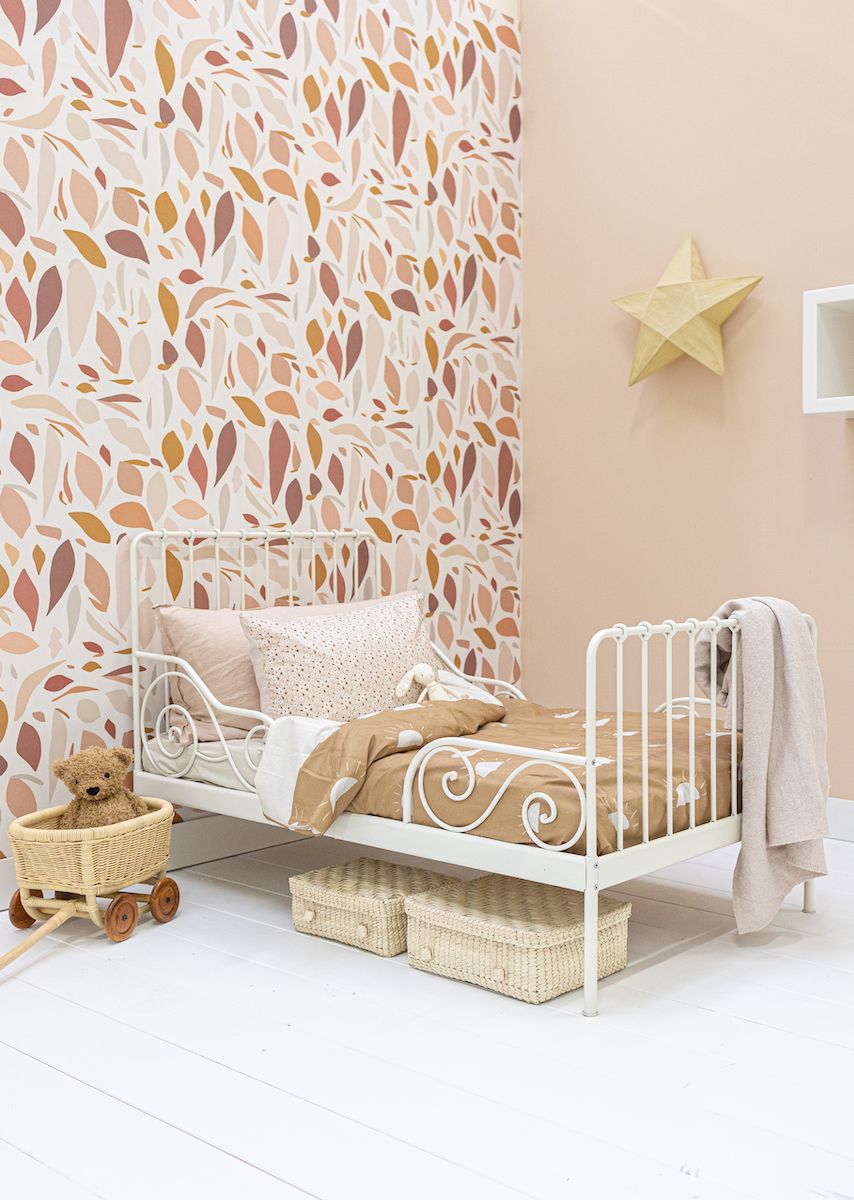 Papier peint chambre enfant motif fruits - Rose, Beige &amp; Terracotta