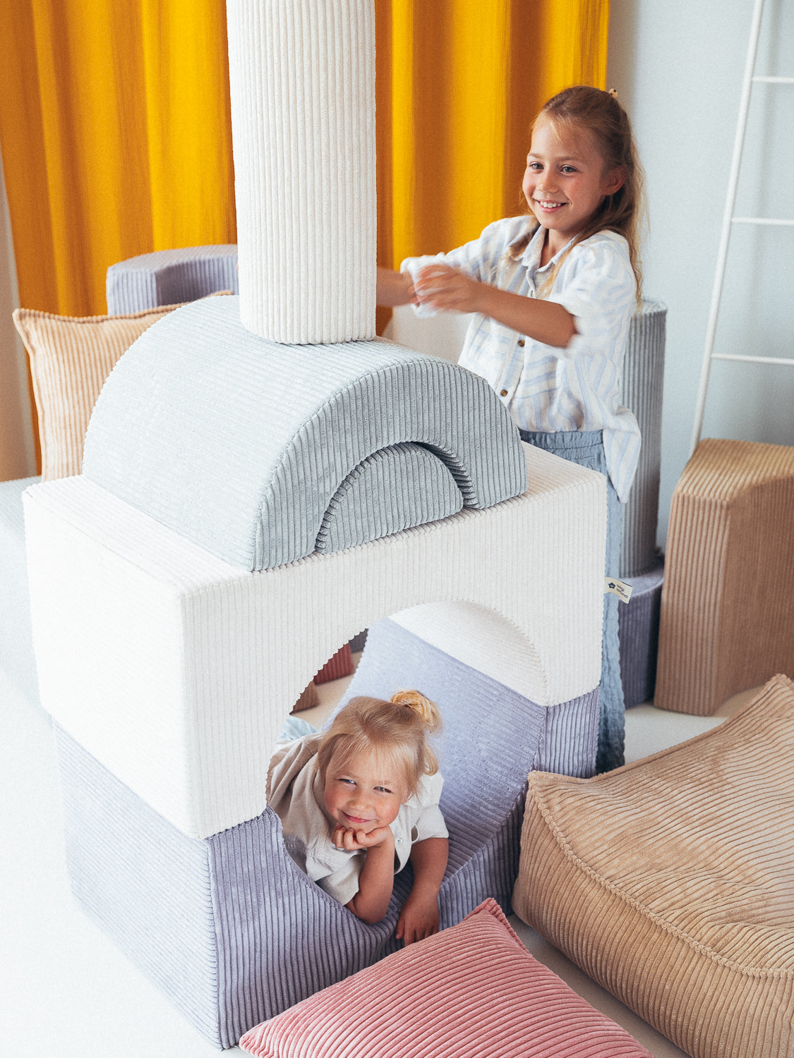 Pouf Montessori arc-en-ciel - Bleu Beige &amp; Rose