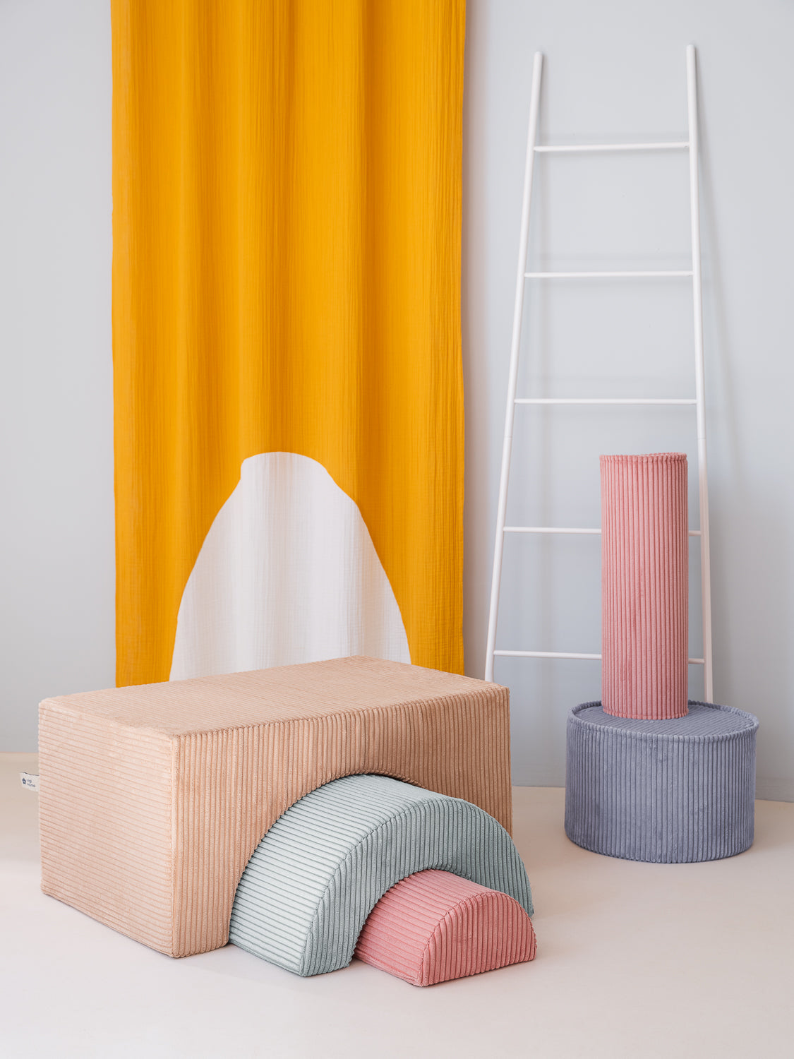 Pouf Montessori arc-en-ciel - Beige Vert &amp; Rose