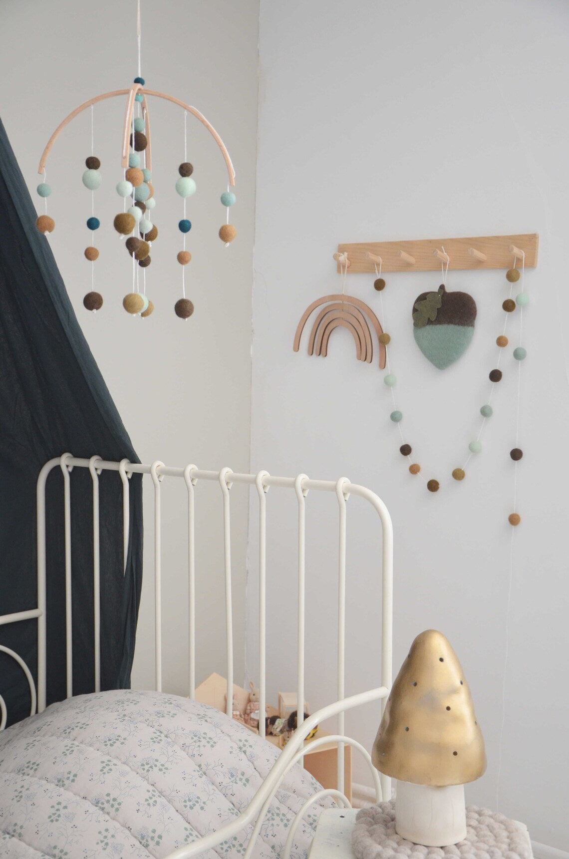 Mobiel Montessori Bruin &amp;amp; groen