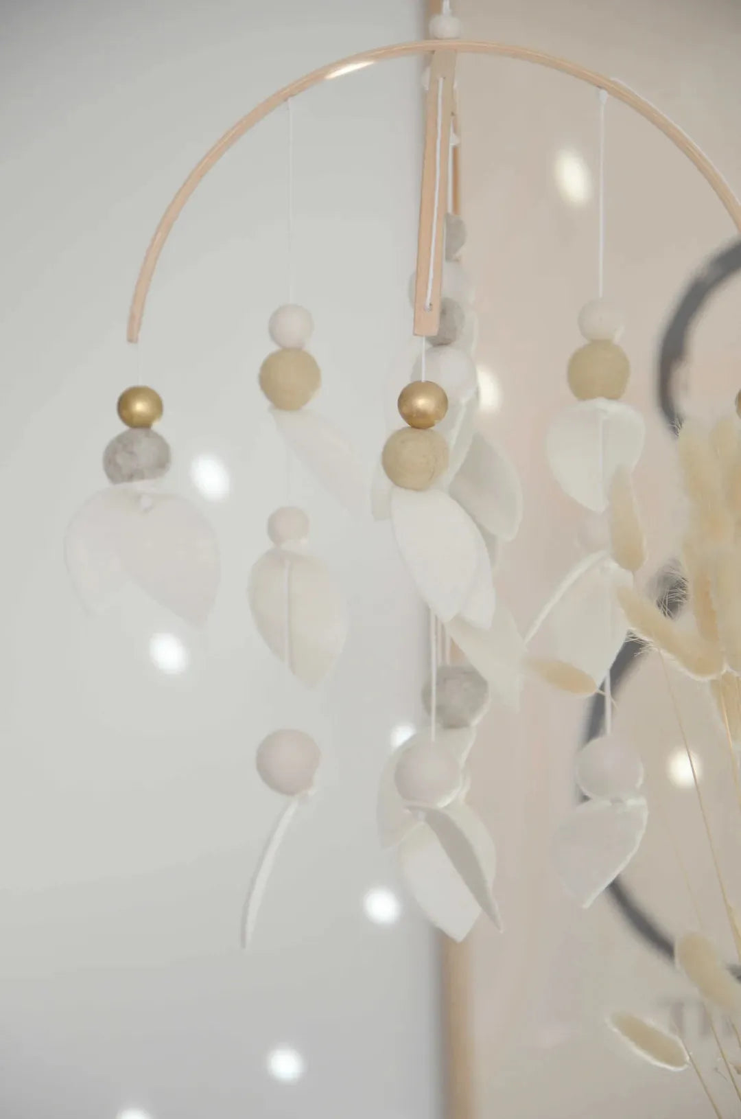 Mobile fait-main Blanc &amp; beige