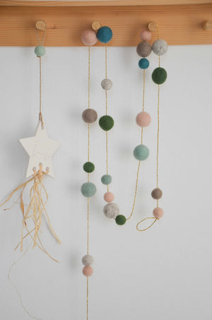 Guirlande chambre enfant - Vert & Rose