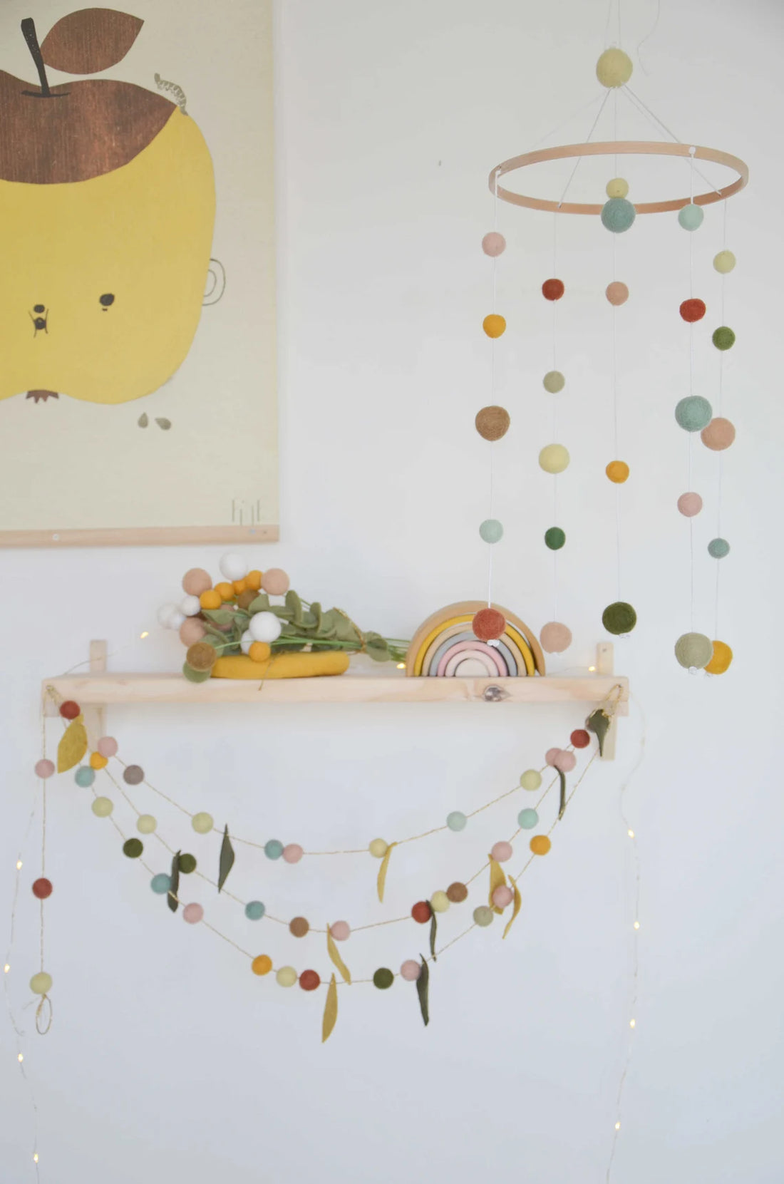 Guirlande chambre bébé Jaune moutarde &amp; Rose