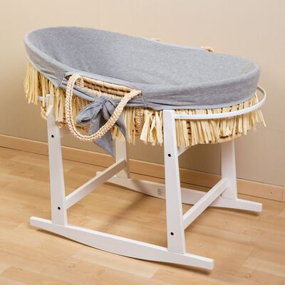 Raffia wieg met matras en grijze hoes