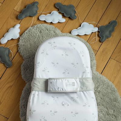 Couffin Cocoonababy Red Castle gris et blanc motif nuage