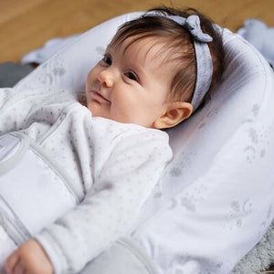 Couffin Cocoonababy Red Castle gris et blanc motif nuage