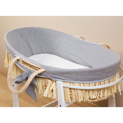 Raffia wieg met matras en grijze hoes