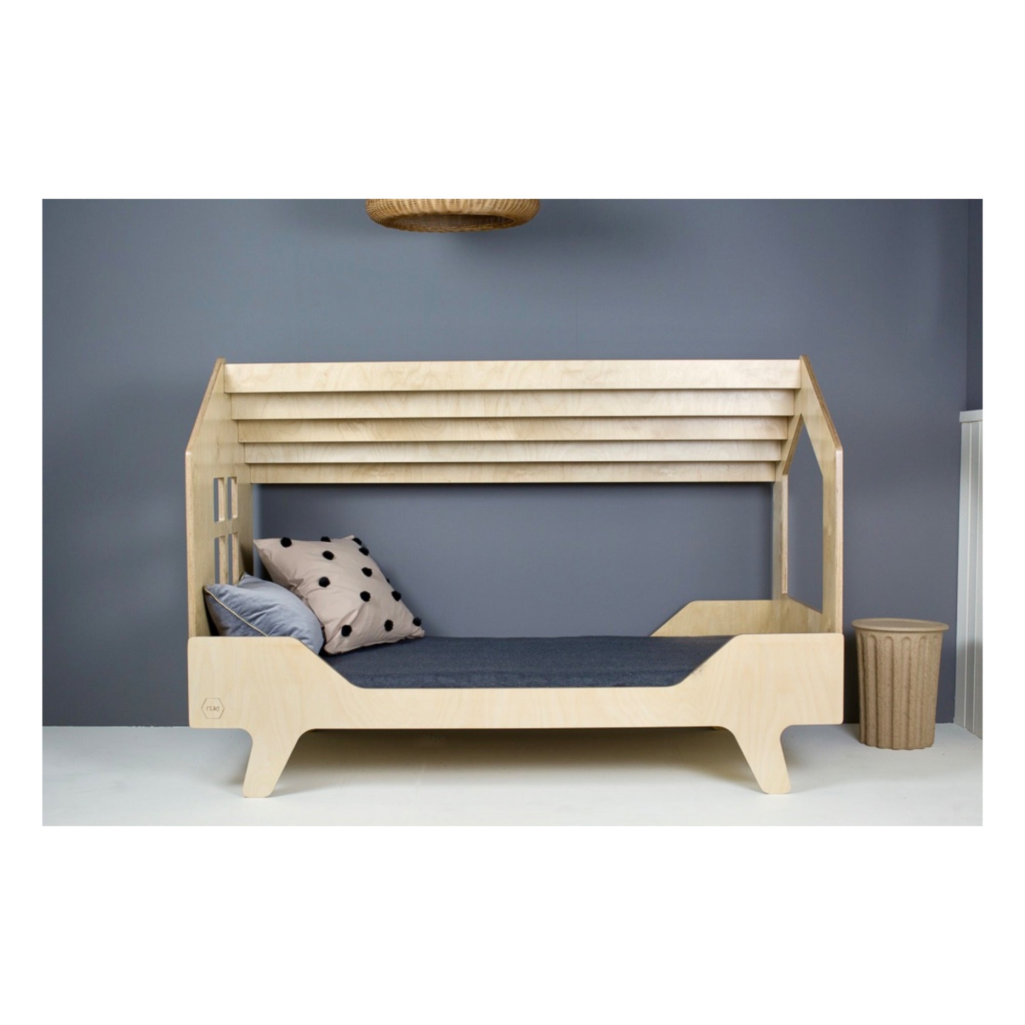 Nuki dream berken cabine bed